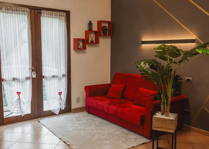 La Balena Bianca House